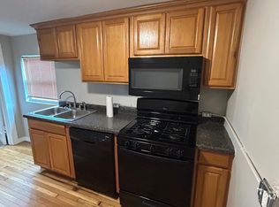922 Kentucky St APT 7, Lawrence, KS 66044