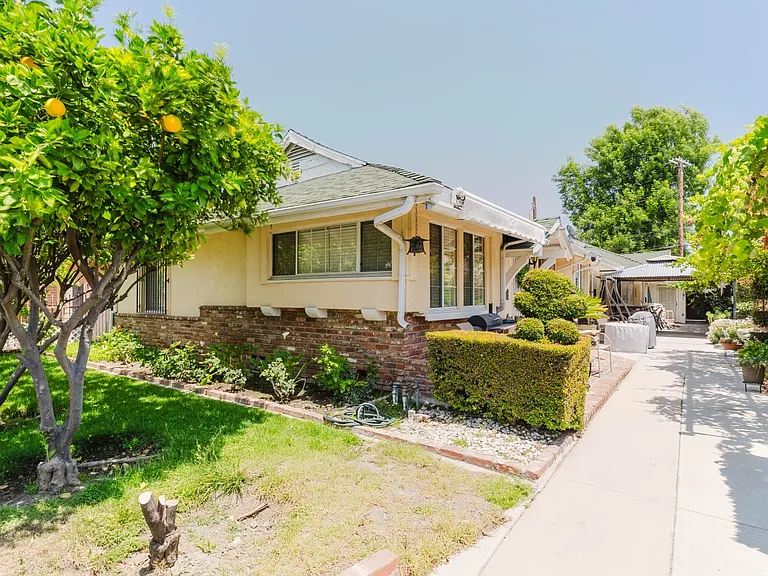 6024 Coldwater Canyon Ave — Photo 3