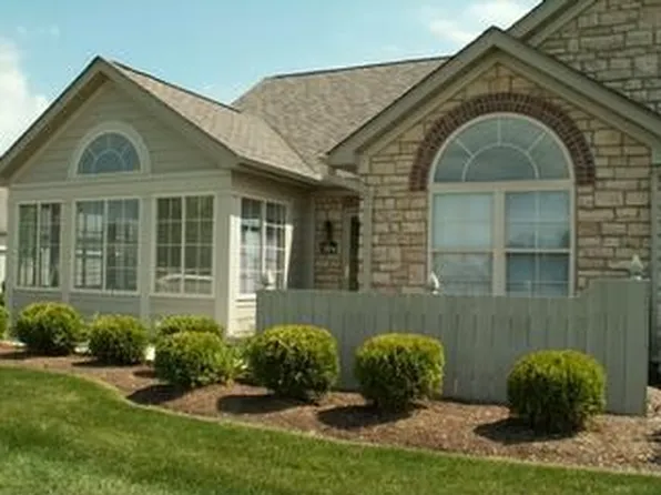 7004 Creekside Cir, Fairborn, OH 45324
