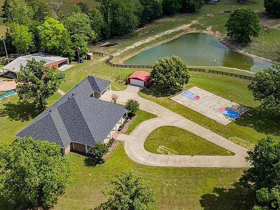 2nd image of 617 Private Road 1134