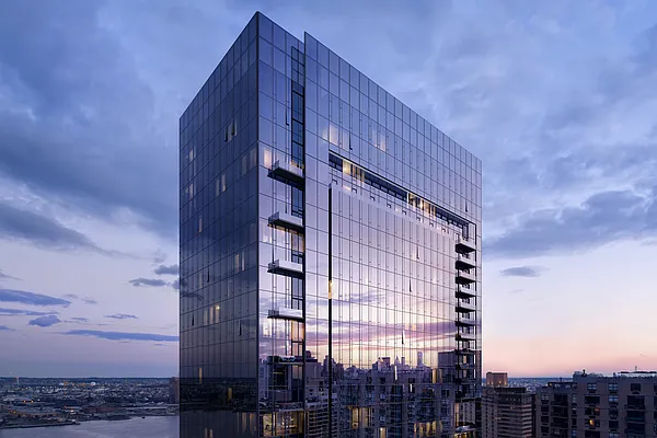 Rented by Solow Realty | media 30