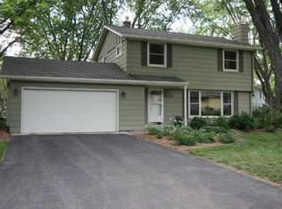 16424 Norwood Dr, Minnetonka, MN 55345