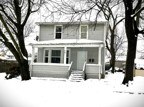 16 N Russell Ave, Aurora, IL 60506