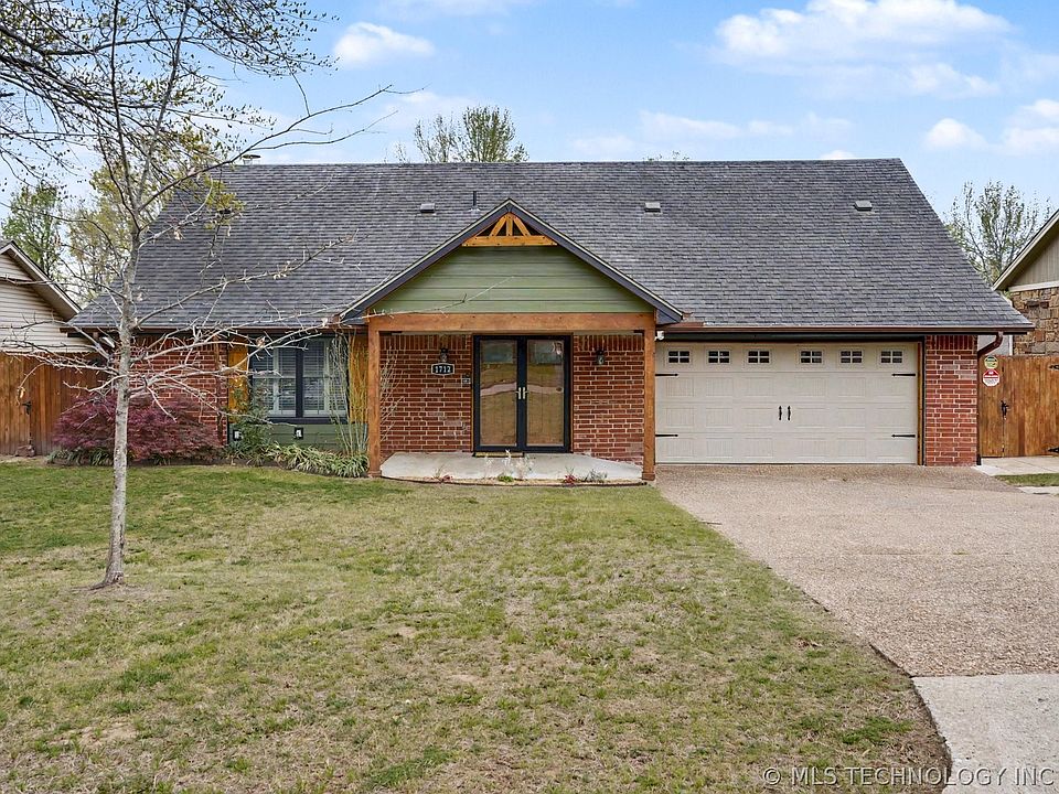 1st image of 1712 Valley Rd