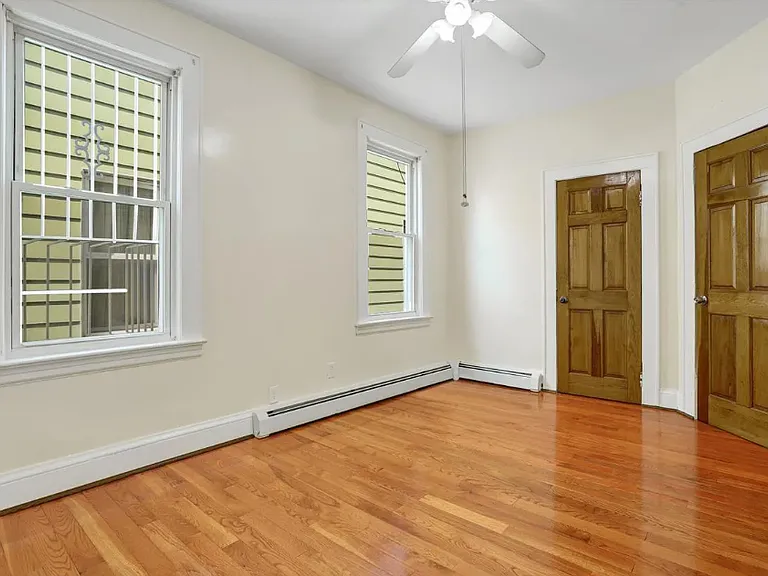 270 Stevens Ave #2 — Photo 11