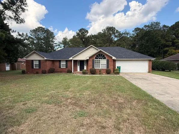 75 Hidden Bay Dr, Sumter, SC 29154