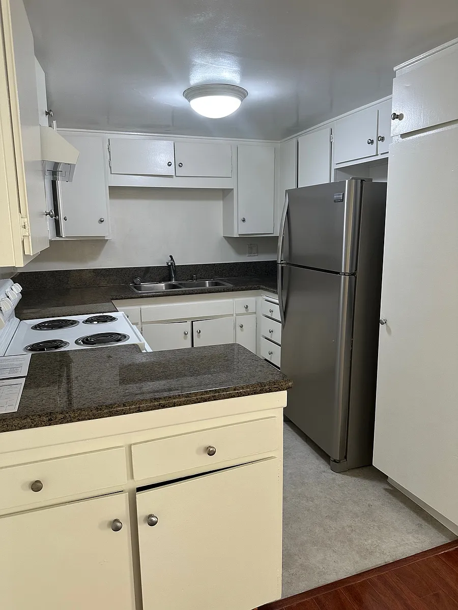 Building Photo - 1764 Foothill St #2