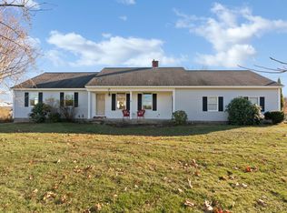 11 Winn Rd, Cumberland, ME 04021