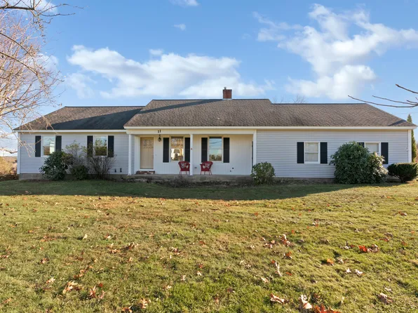 11 Winn Road, Cumberland, ME 04021