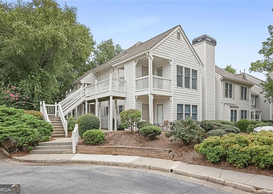 1st image of 911 Hollyfax Cir