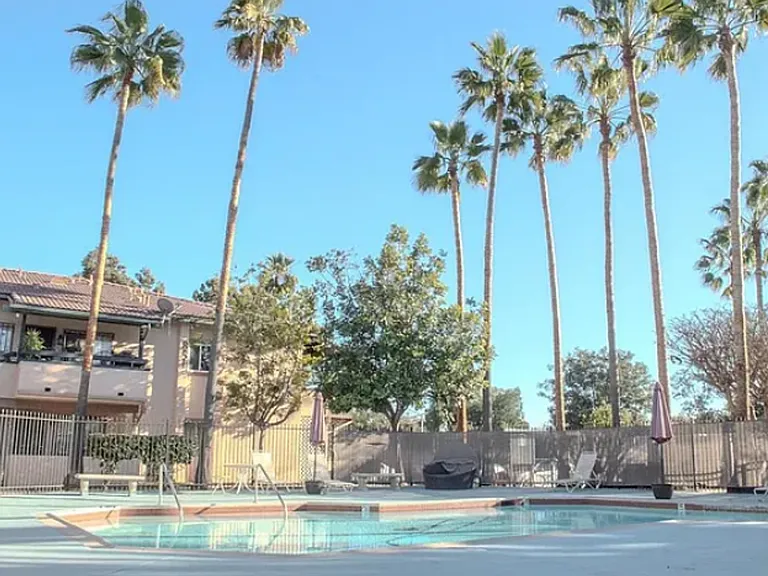 879 W San Ysidro Blvd W #6 — Photo 14
