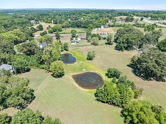 3rd image of 0 Creighton Ln Lot 21
