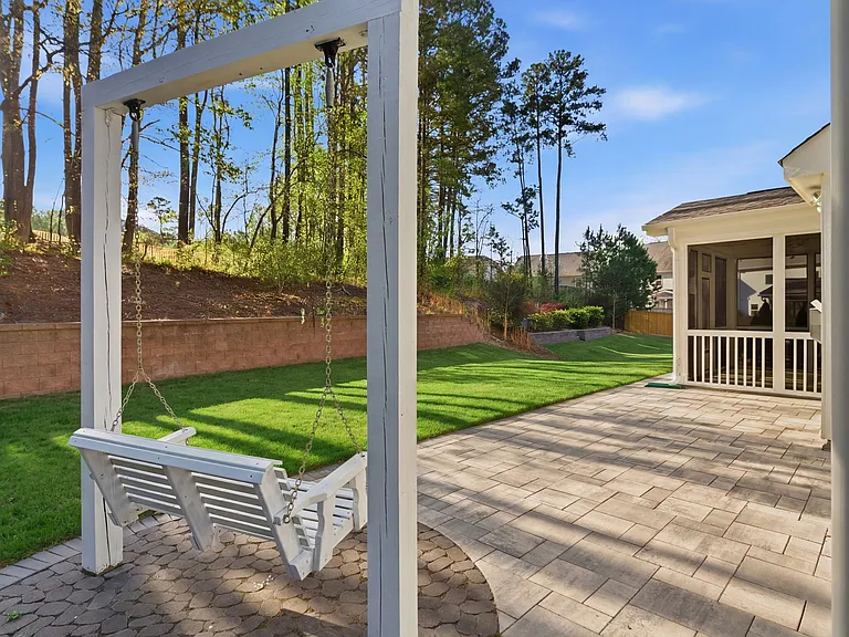 721 Vine Pond Ct — Photo 47