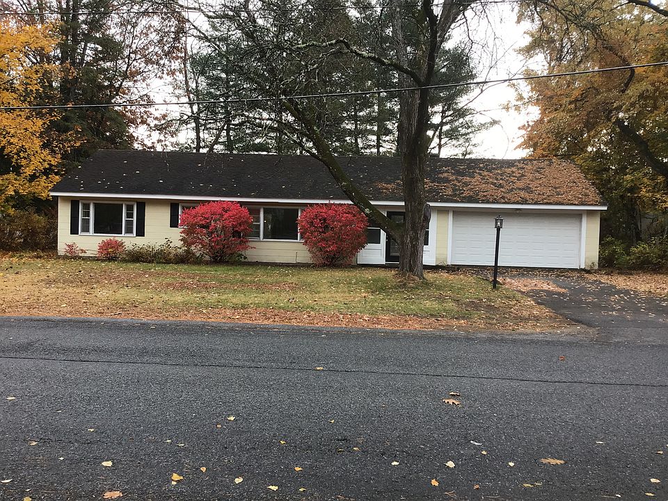 1st image of 14 Foster Ave