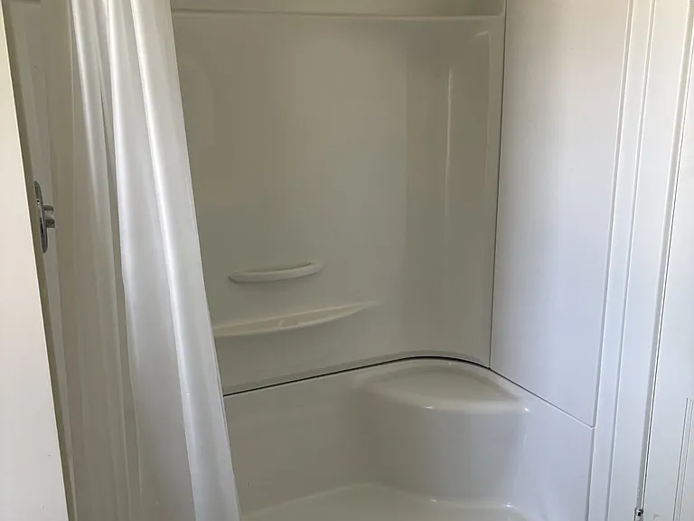543 Saint Charles St — Photo 11