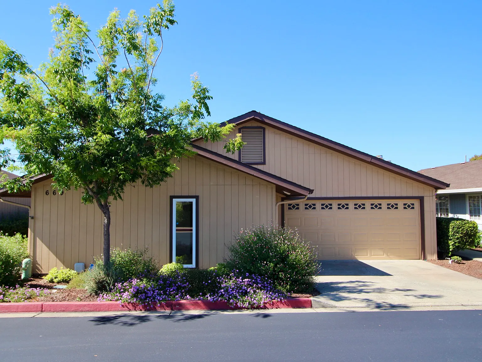 3 bed, 1517 sqft, $3,400 — Photo 1