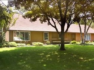 4313 Kennedy Ct S, Colgate, WI 53017