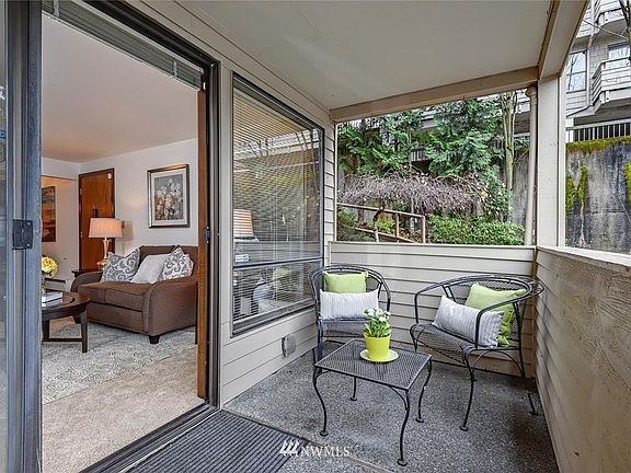 5th image of 3239 80th Ave SE APT 103