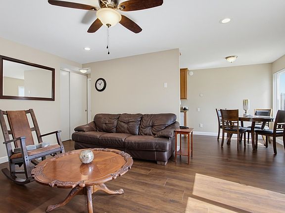 4th image of 3454 Castle Glen Dr Unit 102