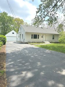 301 Illinois Ave, Elgin, IL, 60120