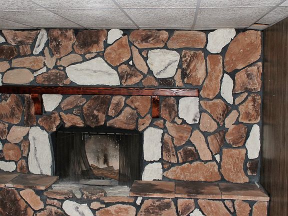 5th image of 1413 E Cedar Crest Dr