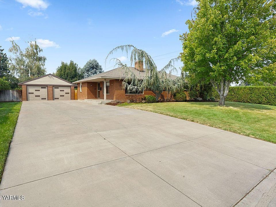1st image of 4403 Upland Way