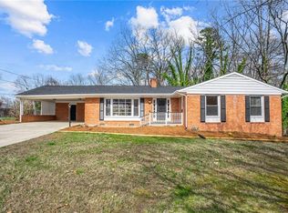 224 Pine Ridge Dr, High Point, NC 27262