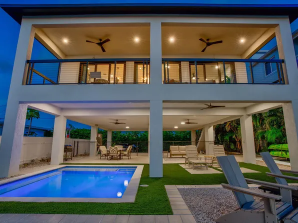 949 24th St, Marathon, FL 33050