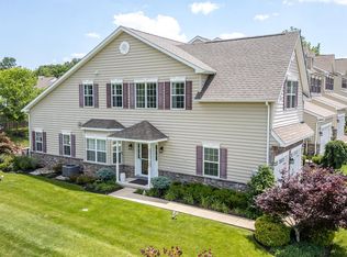 297 Wyndham Ct, Harleysville, PA 19438