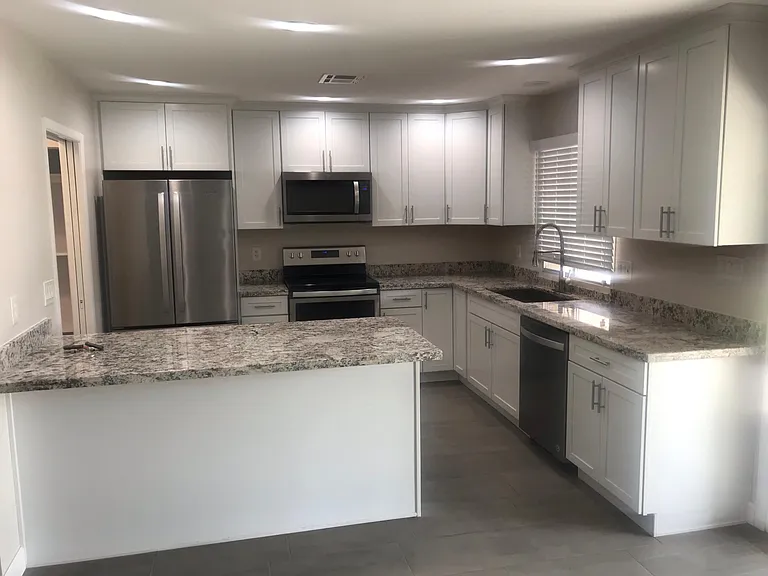 2349 W Impala Ave — Photo 5