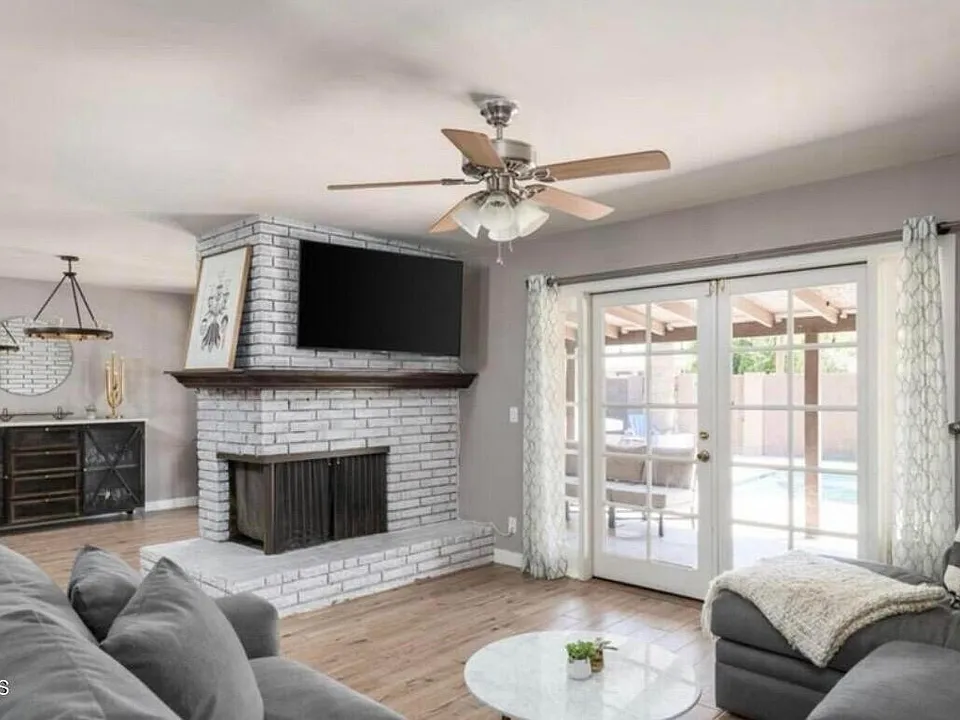 225 E Minton Dr