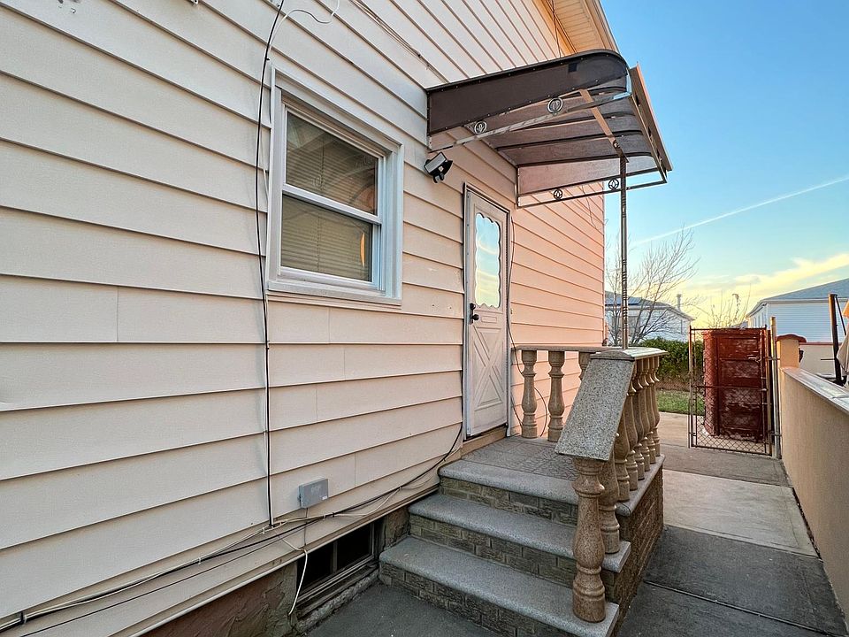 1st image of 174 Kelly Blvd #1F