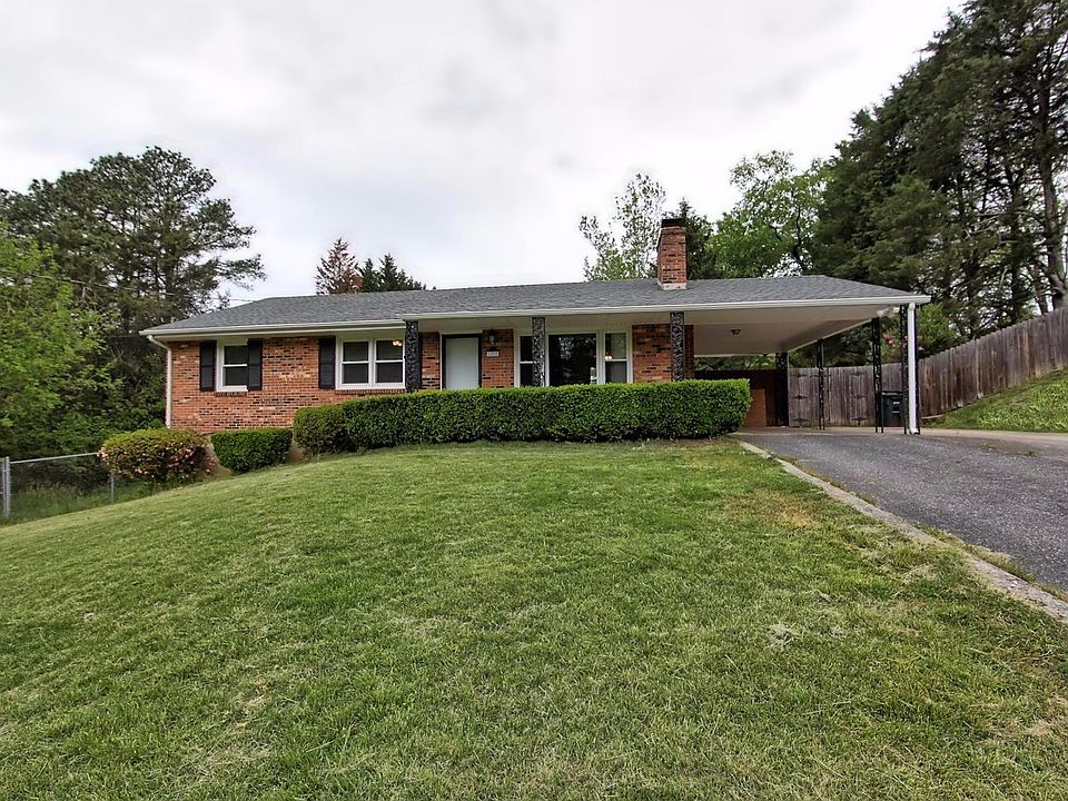 1st image of 1202 Ashbourne Dr