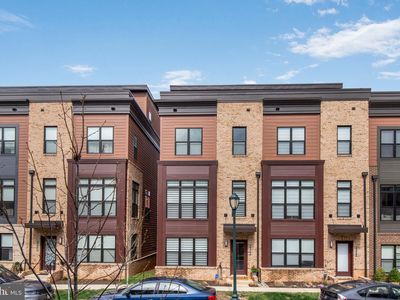 3323 Woodland Phlox St, Rockville, MD, 20852