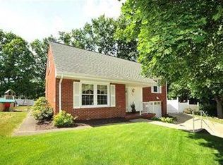 107 Lowland Dr, Pittsburgh, PA