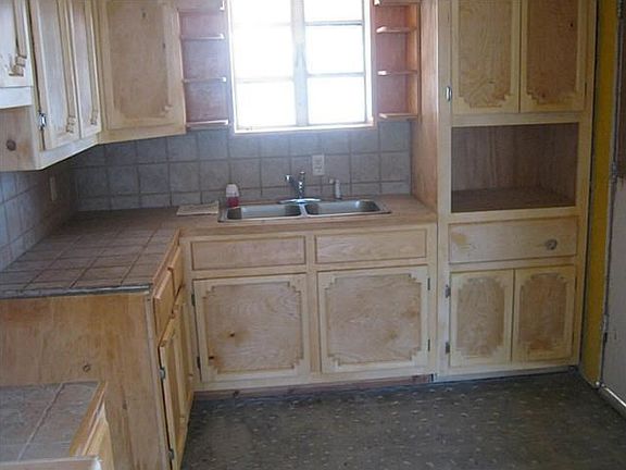 5th image of 6275 E Yandell Dr