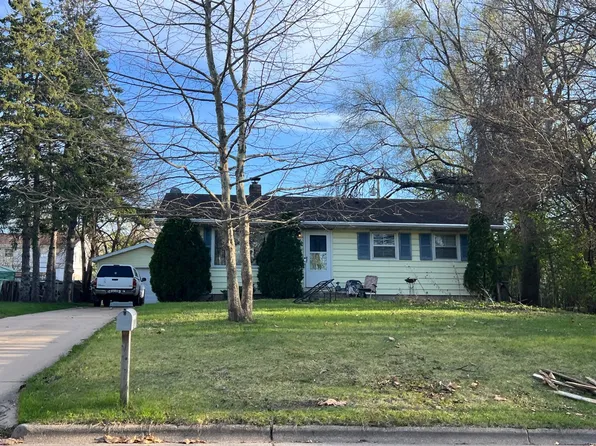 117 Ardmore Dr, Madison, WI 53713