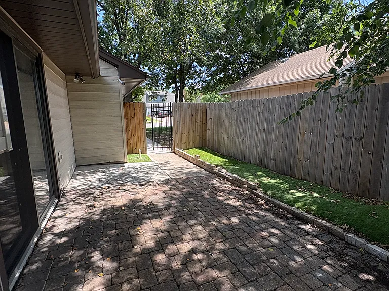 6828 E Mainsgate St — Photo 30