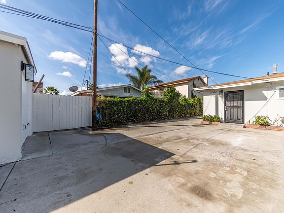 2nd image of 12547 Josephine St