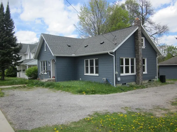 506 W Vienna St, Clio, MI 48420
