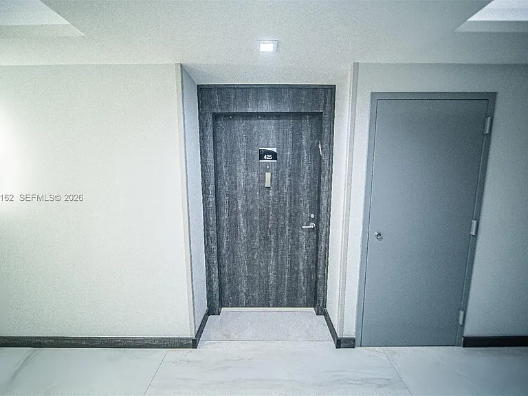 16445 Collins Ave #425 — Photo 32