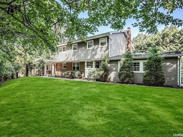 27 Tarleton Lane, Fort Salonga, NY 11768