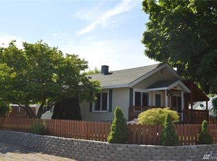 303 S Cedar St, Omak, WA 98841