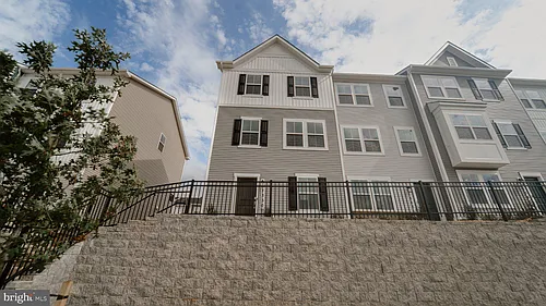 1350 Red Clover Ln Photo 1