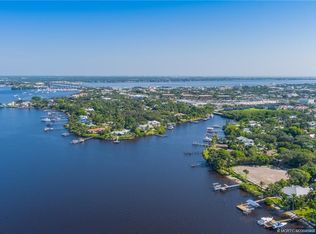 517 SW North River Point Dr, Stuart, FL 34994