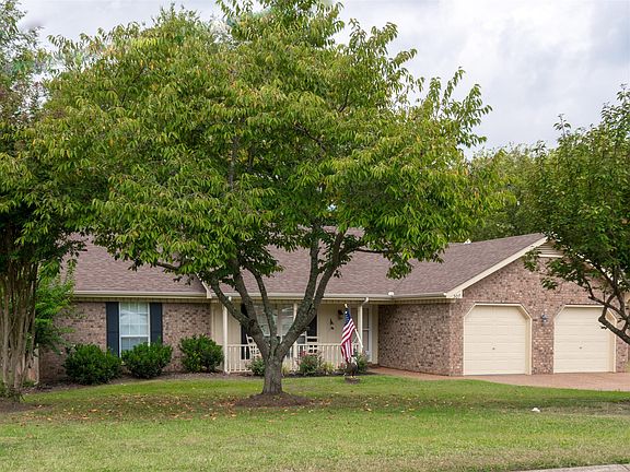 2nd image of 507 George Hughey Dr