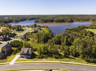 478 Sapphire Rd, Burlington, NC 27215