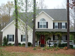 3704 Foxstone Dr, Raleigh, NC 27603