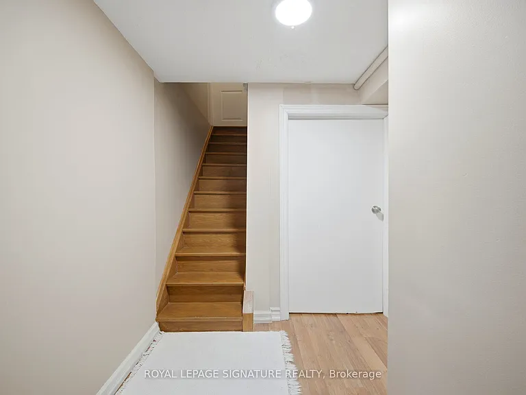 2000 Dufferin St #2 — Photo 24