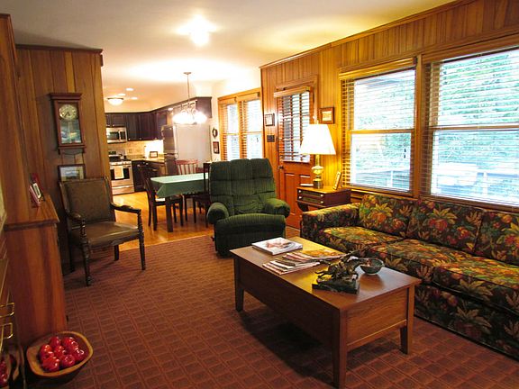5th image of 4003 Avon Park Cir